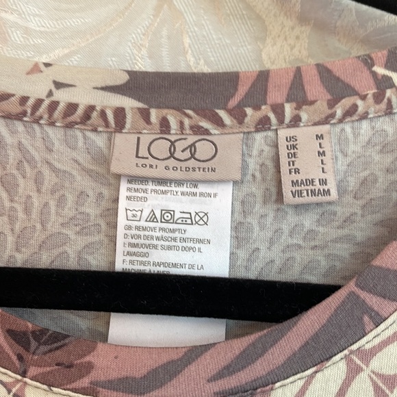 LOGO Tunic - Picture 3 of 4